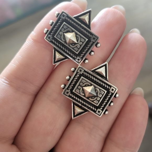 Silver Geometric Earrings - Picture 3 of 3